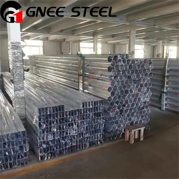 Difference Between Alloy 400 and Hastelloy C Difference Between Alloy 400 and Hastelloy C